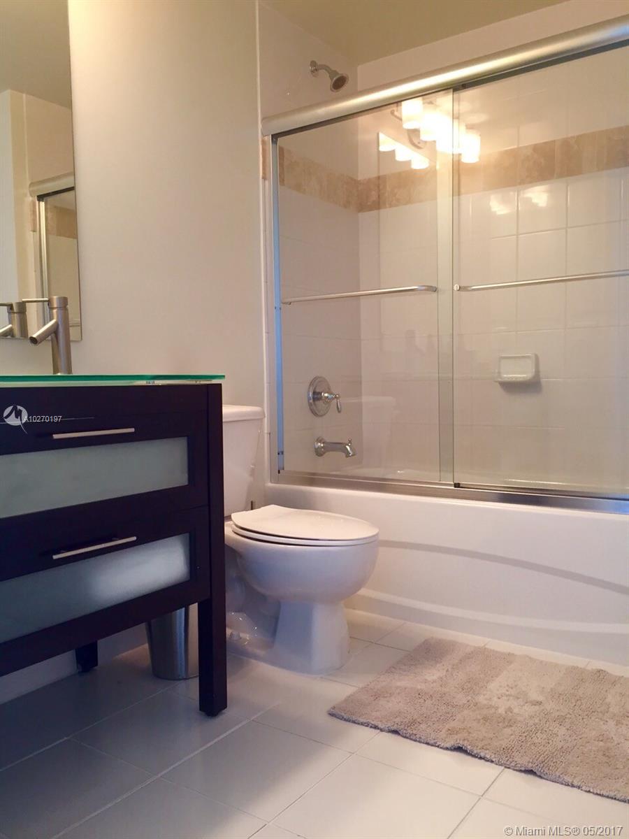 TERRAZAS RIVERPARK - Residential Lease