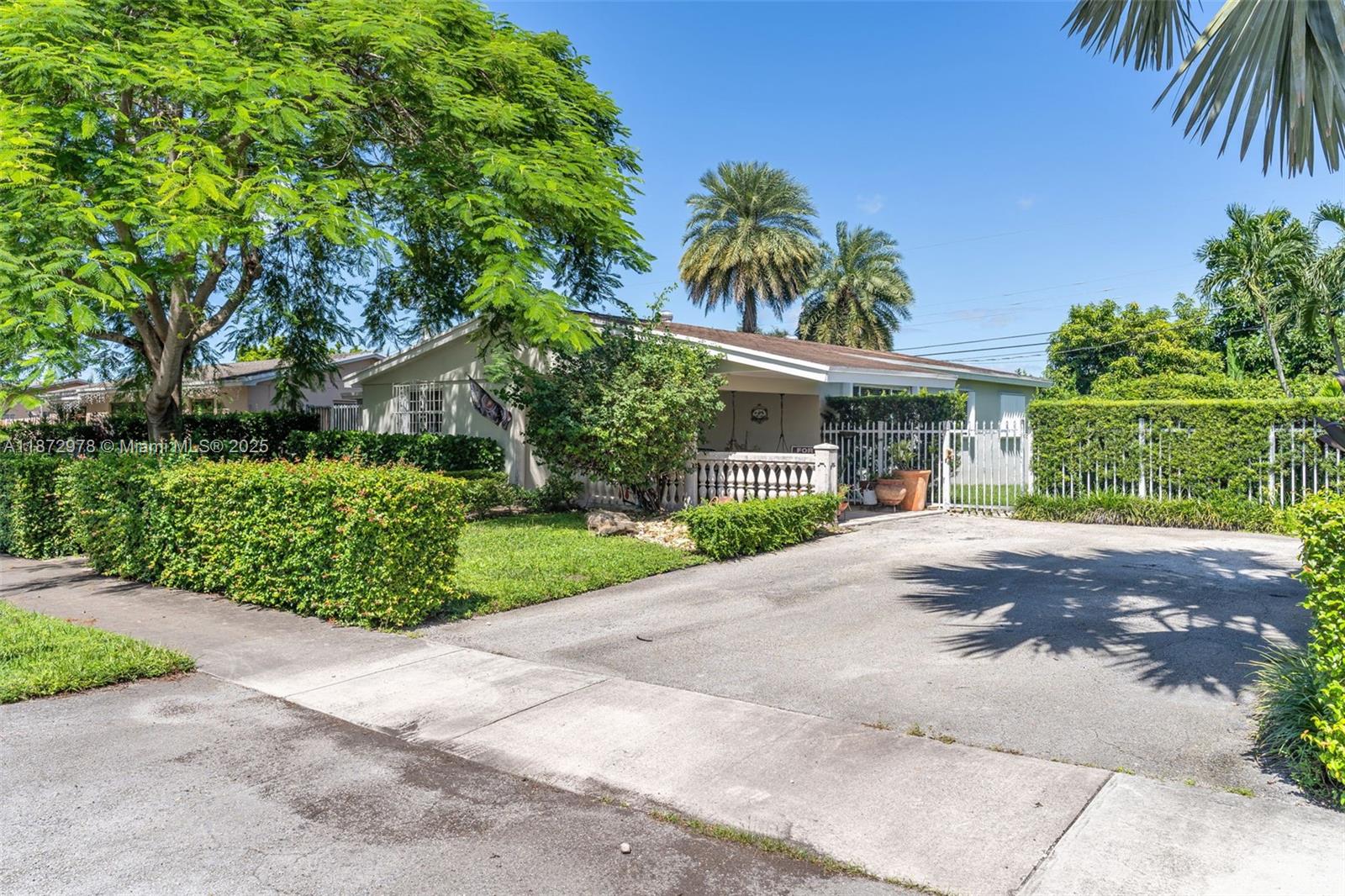 9981 SW 15th Ter