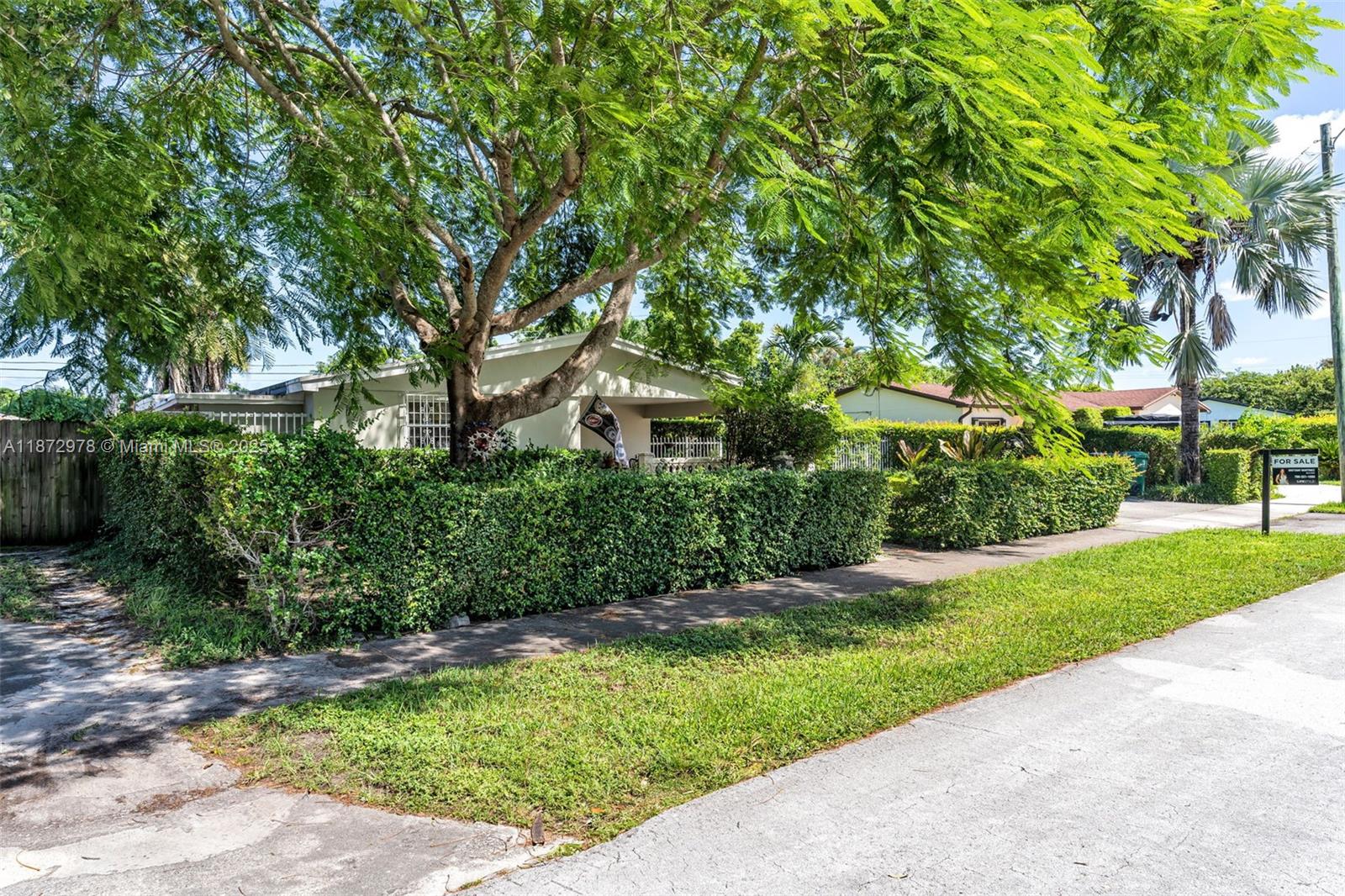 9981 SW 15th Ter