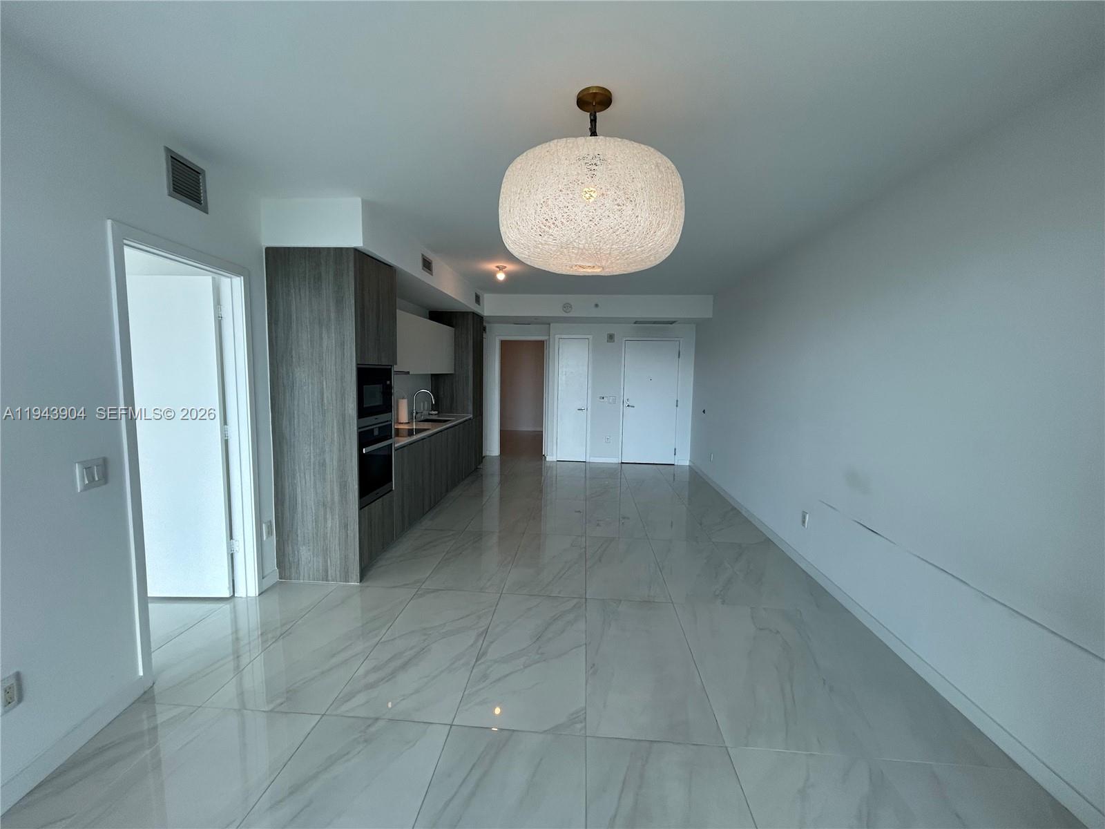 BISCAYNE BEACH CONDO - Residential