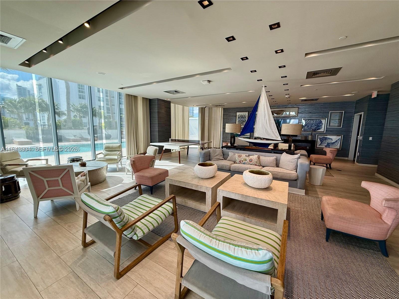 BISCAYNE BEACH CONDO - Residential