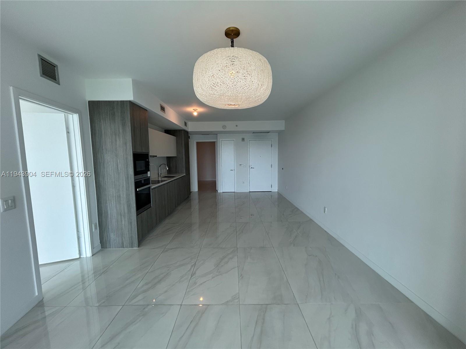 BISCAYNE BEACH CONDO - Residential