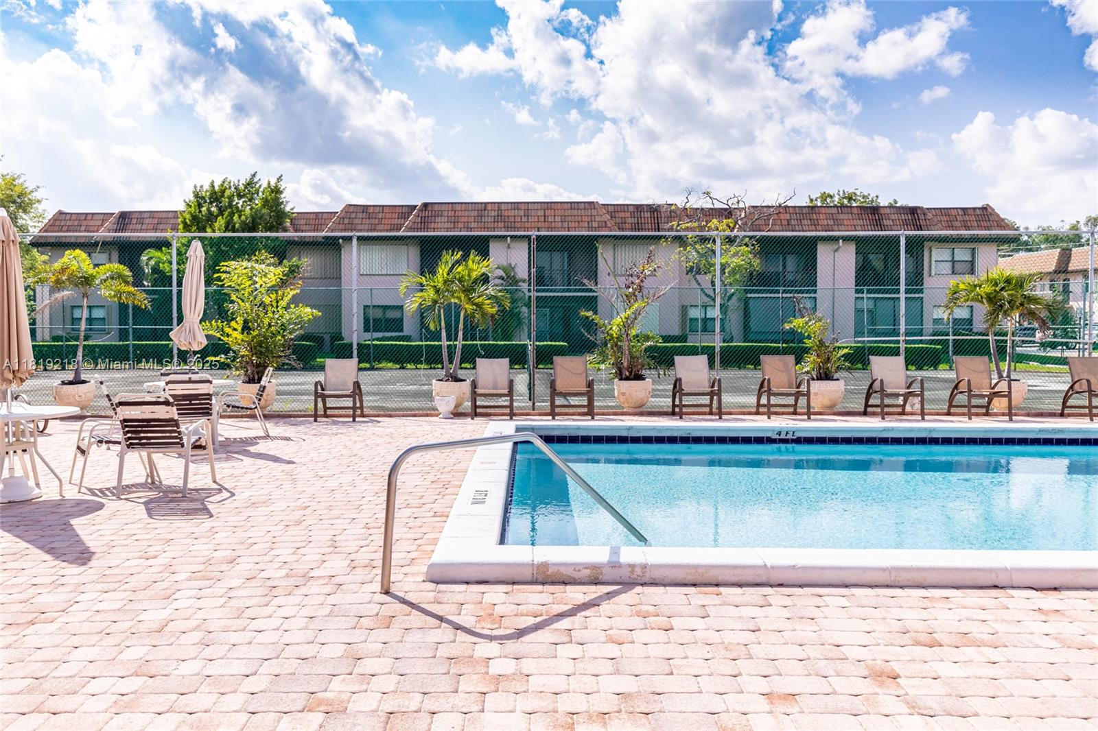 10624 NW 10th St 103