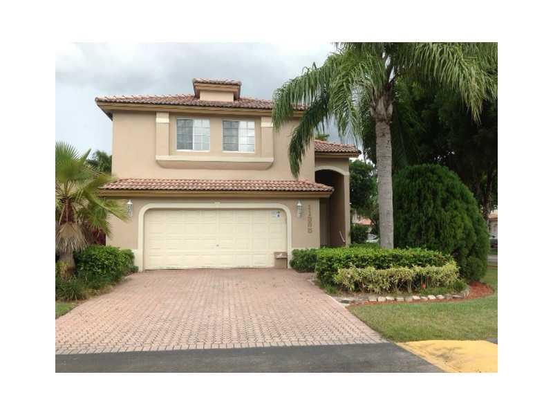 DORAL LANDINGS EAST - Residential Lease