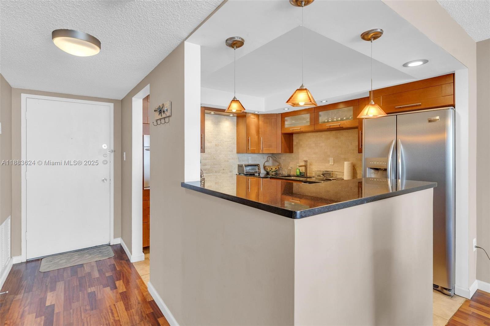DEL PRADO CONDO - Residential
