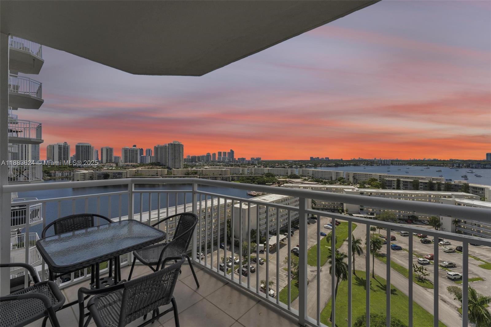 DEL PRADO CONDO - Residential