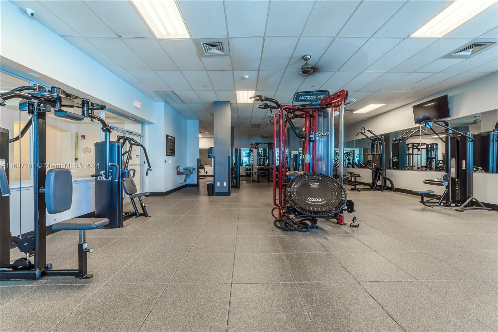 WAVE CONDO - Residential Lease