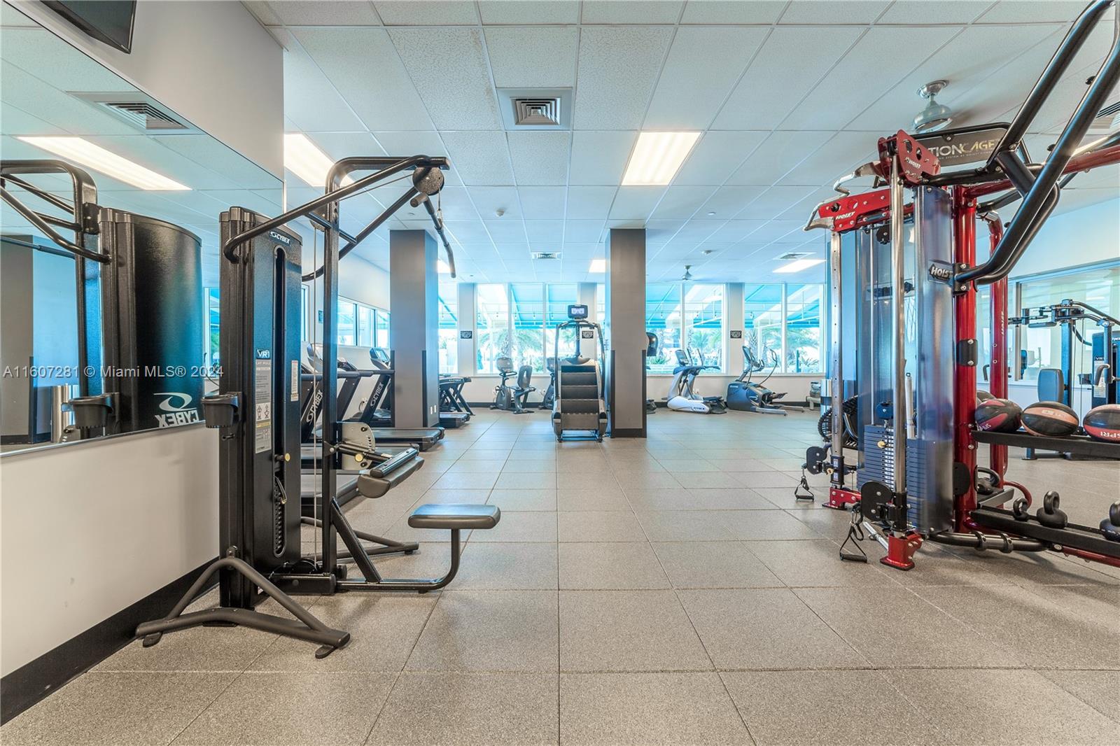 WAVE CONDO - Residential Lease