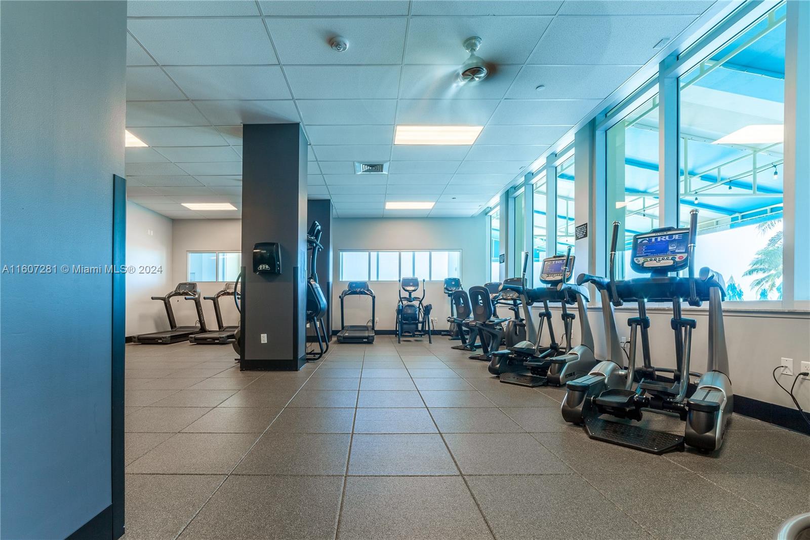 WAVE CONDO - Residential Lease