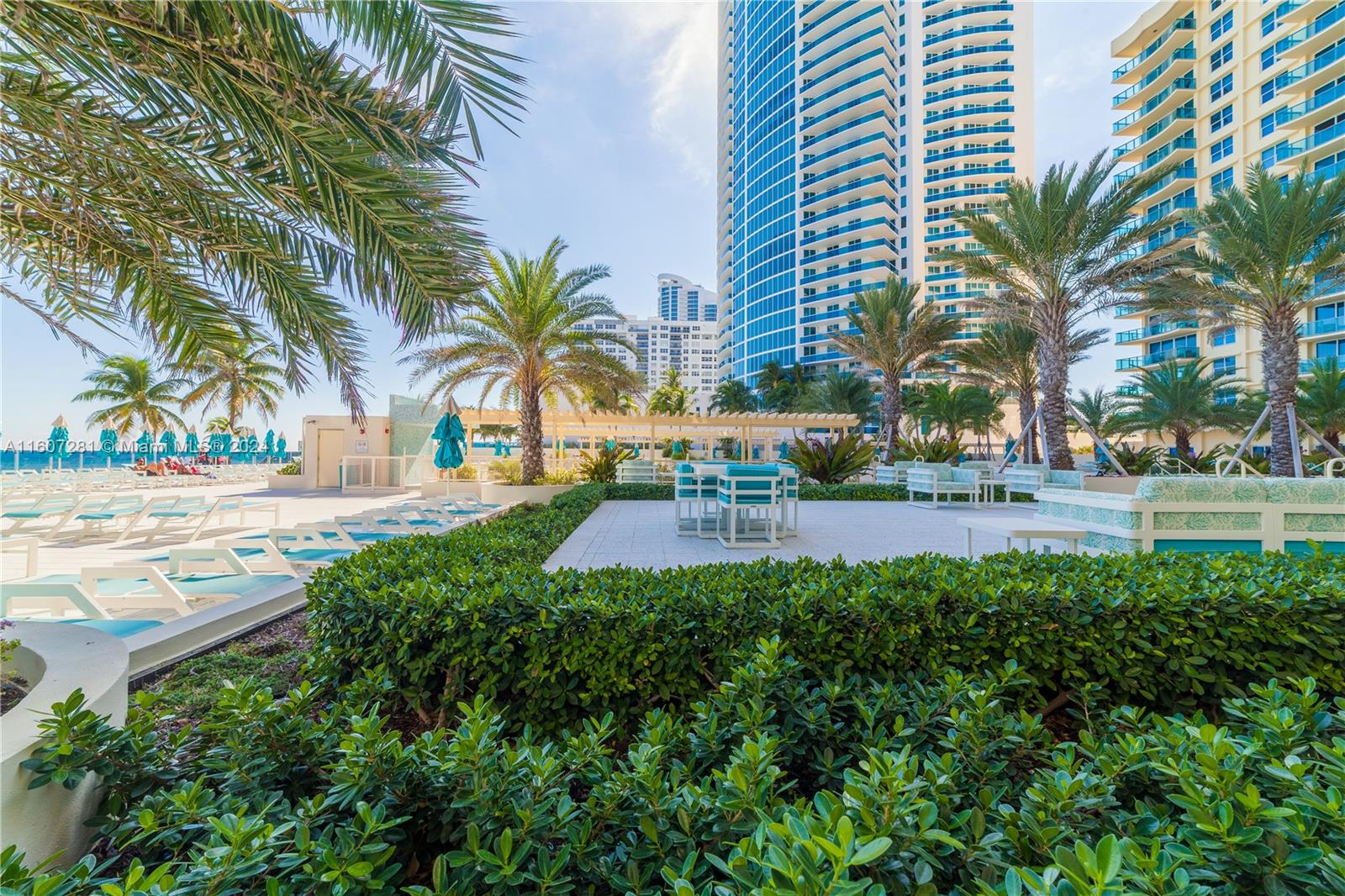 WAVE CONDO - Residential Lease