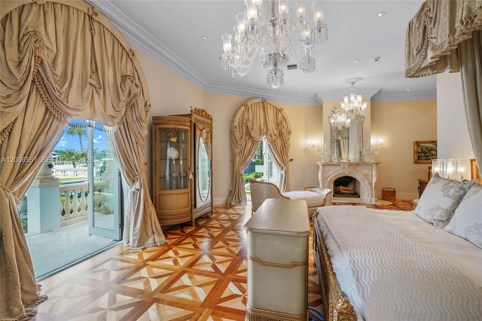Admirals Cove - Residential