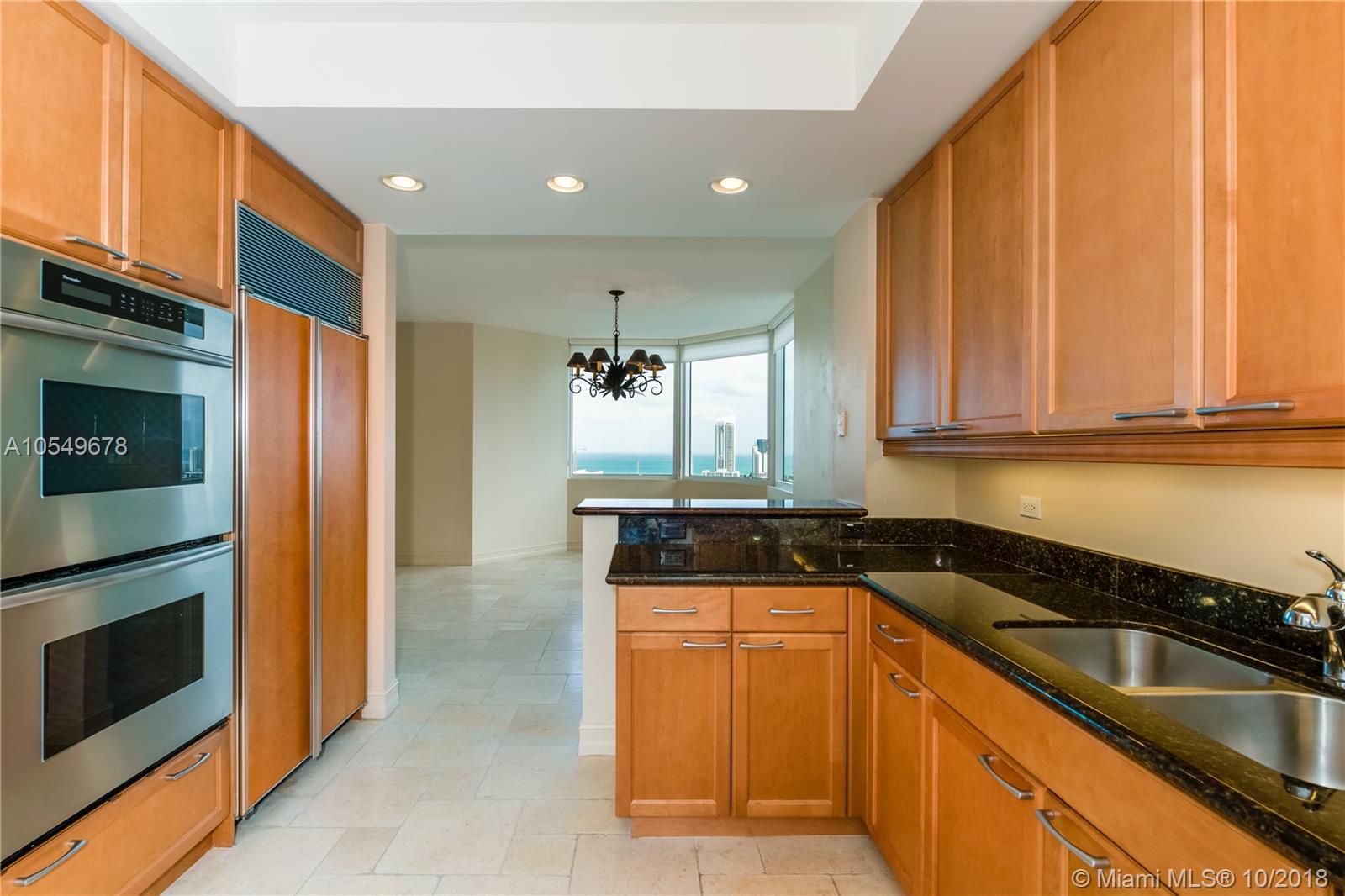 THE PENINSULA CONDO - Residential