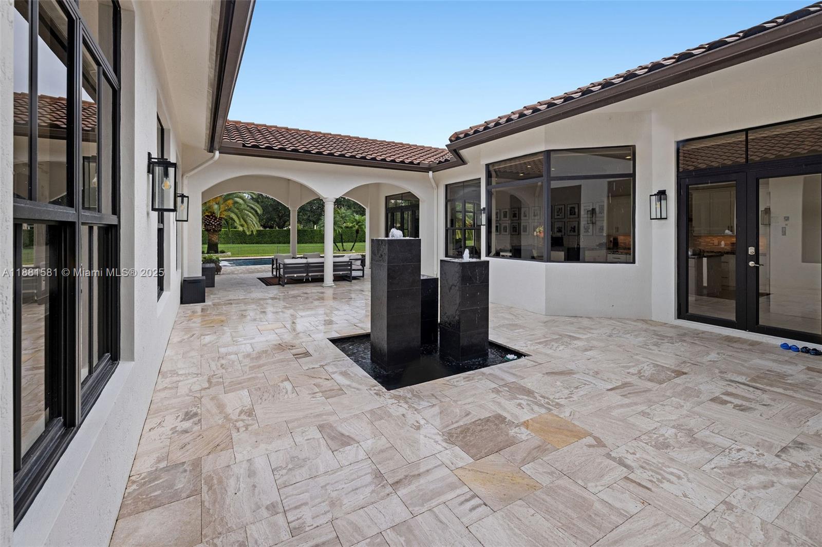P & J ESTATES - Residential