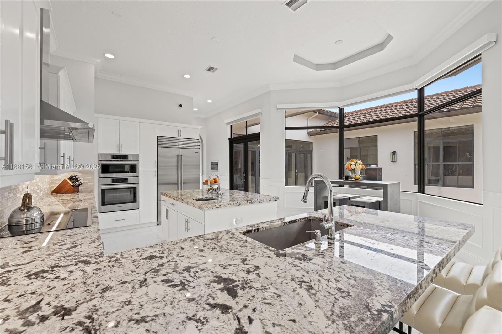 P & J ESTATES - Residential