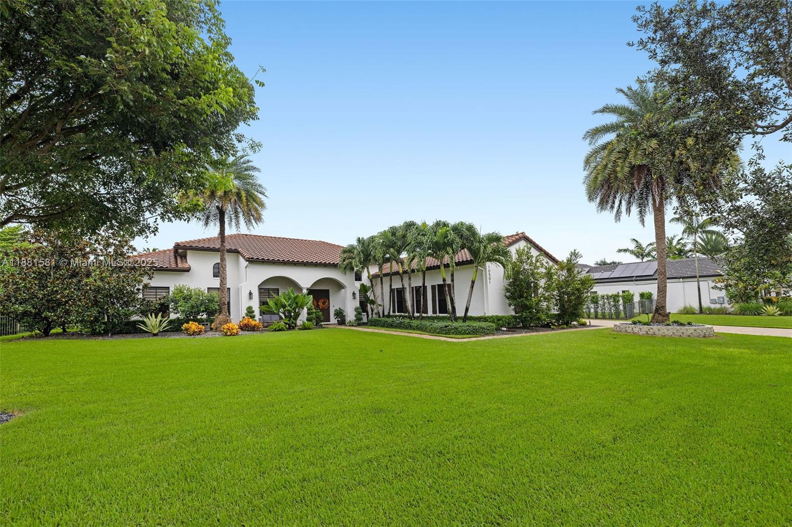 P & J ESTATES - Residential