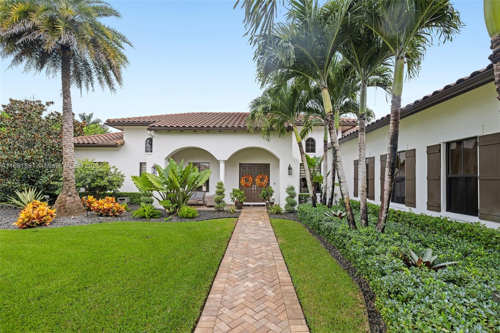 P & J ESTATES - Residential