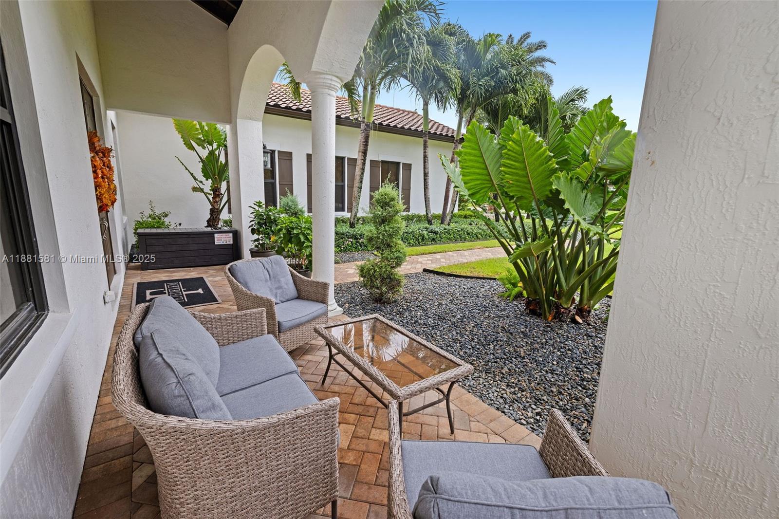 P & J ESTATES - Residential