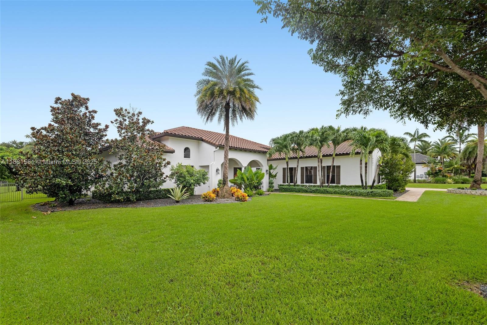 P & J ESTATES - Residential