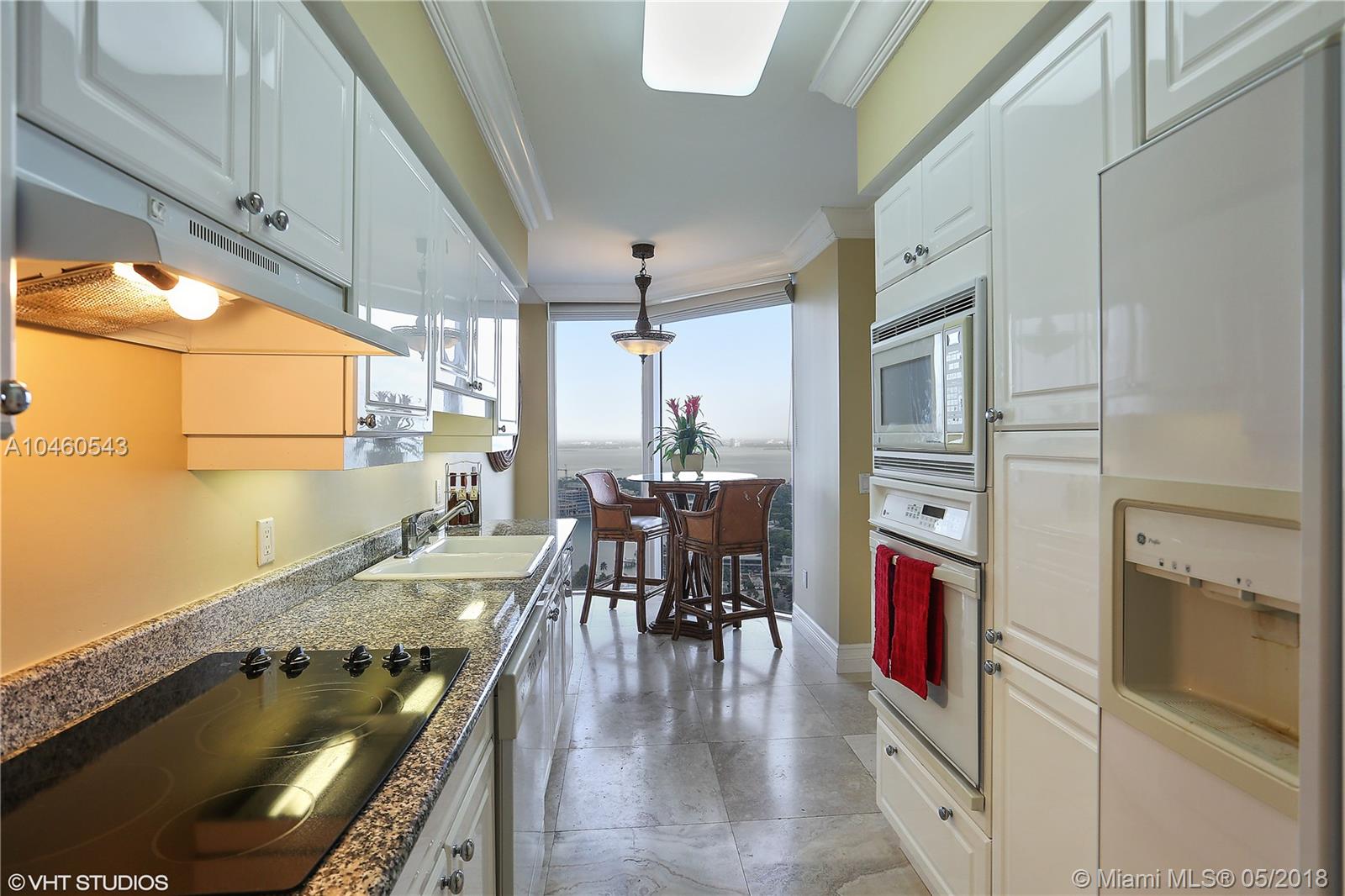 GREEN DIAMOND CONDO - Residential