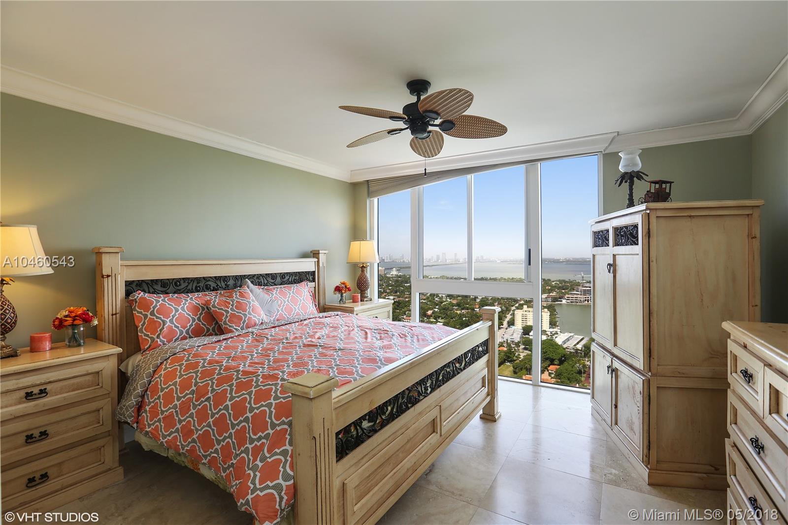 GREEN DIAMOND CONDO - Residential