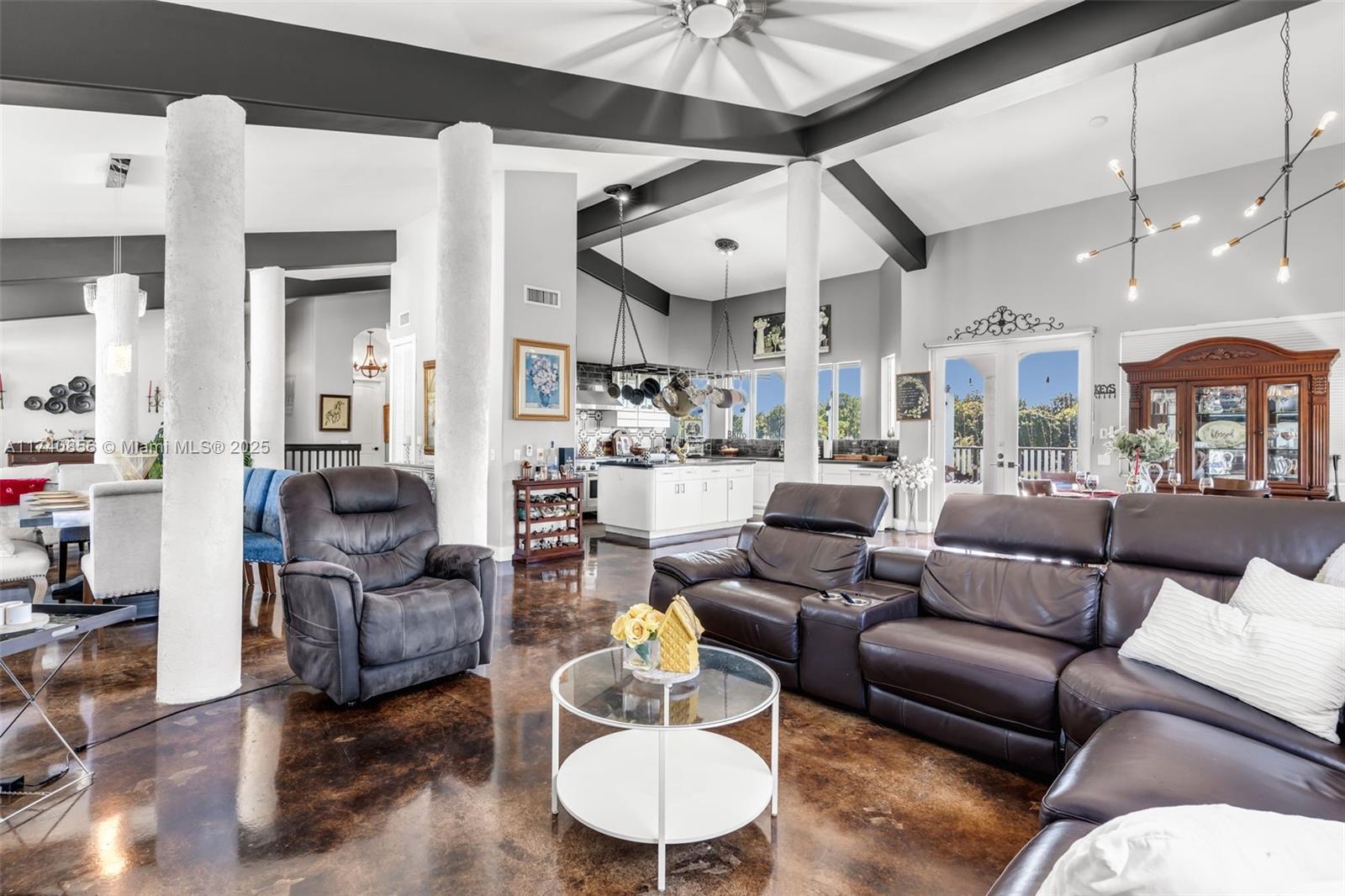 Redlands - Residential