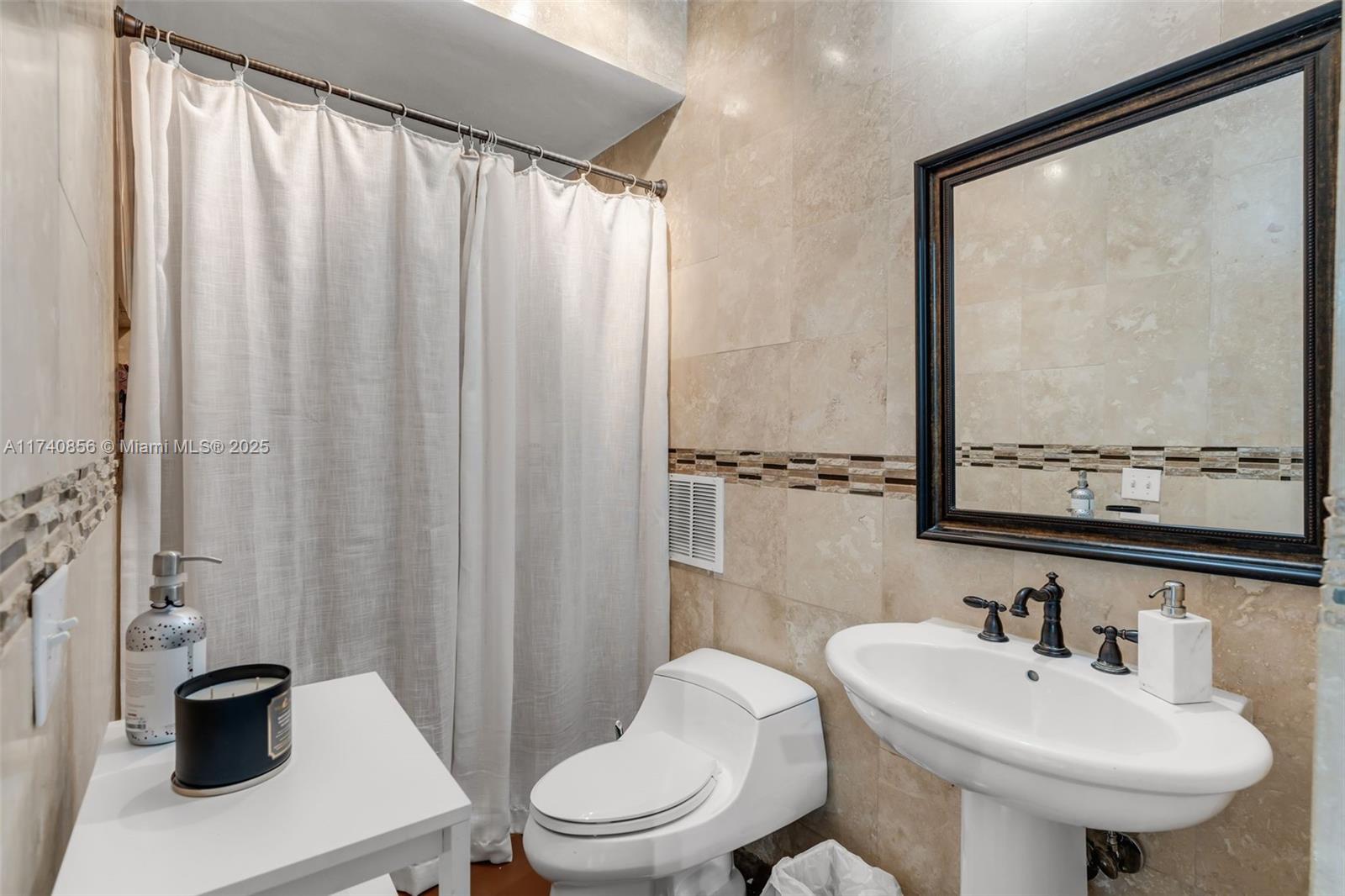 Redlands - Residential