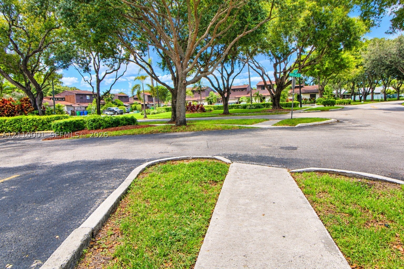 3617 SW 69th Ter 24-Z