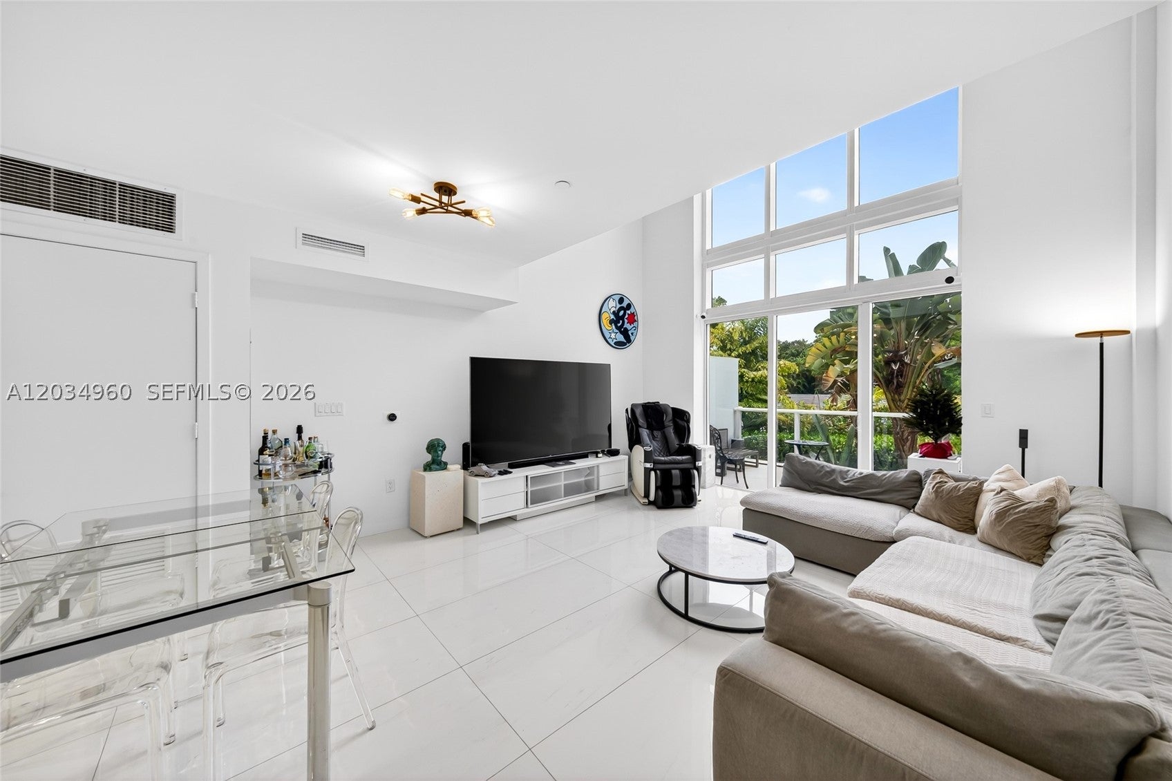 455 NE 39th 311