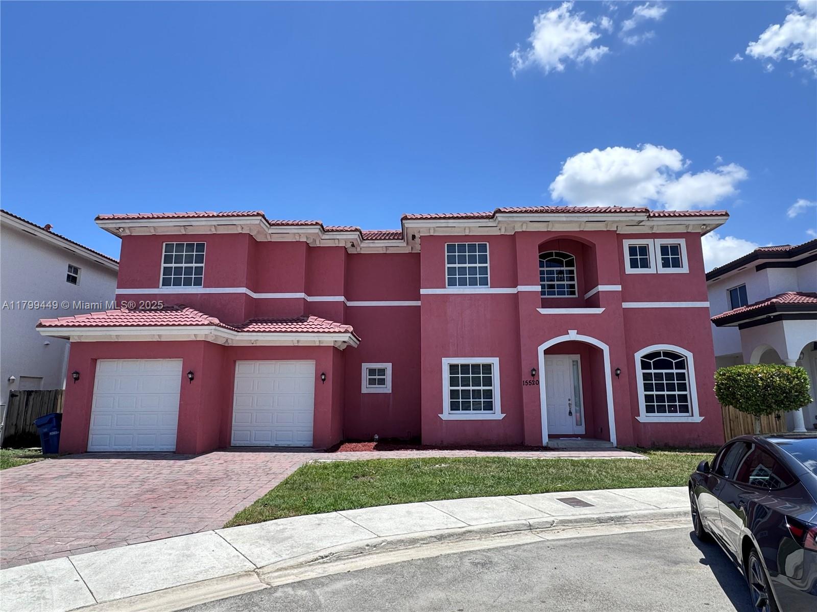 Rental Property at 15520 Sw 11th Ter, Miami, Broward County, Florida - Bedrooms: 4 
Bathrooms: 3  - $4,500 MO.