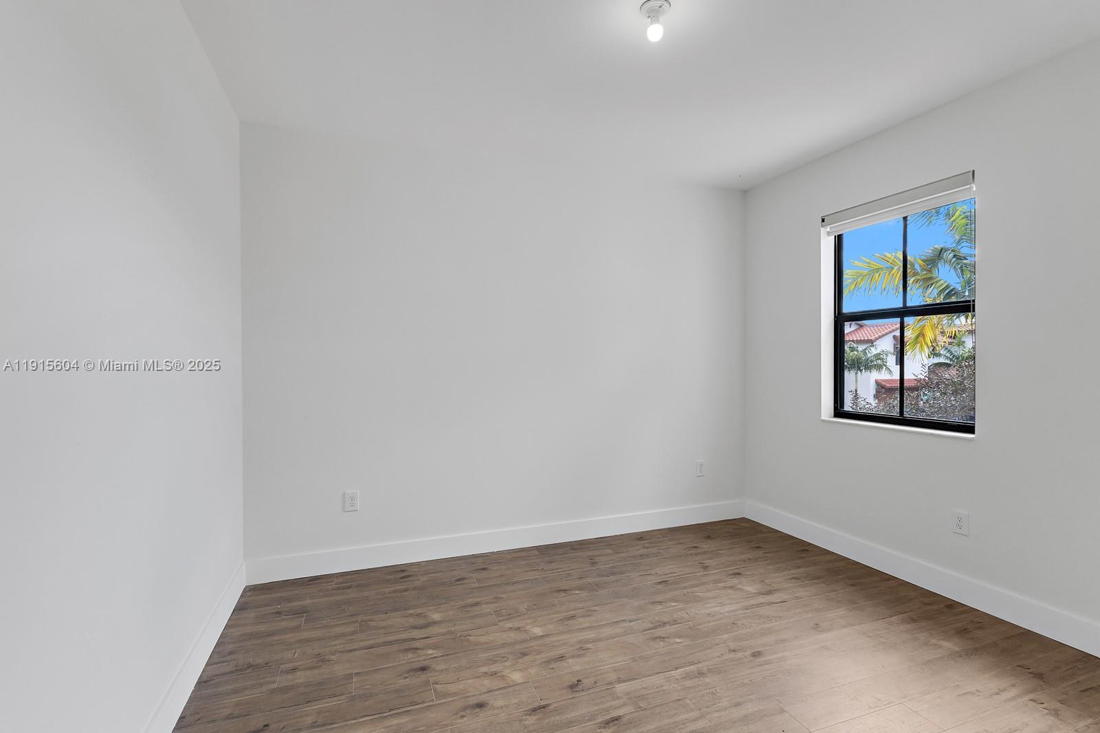 GRAND BAY NORTH - Residential Lease