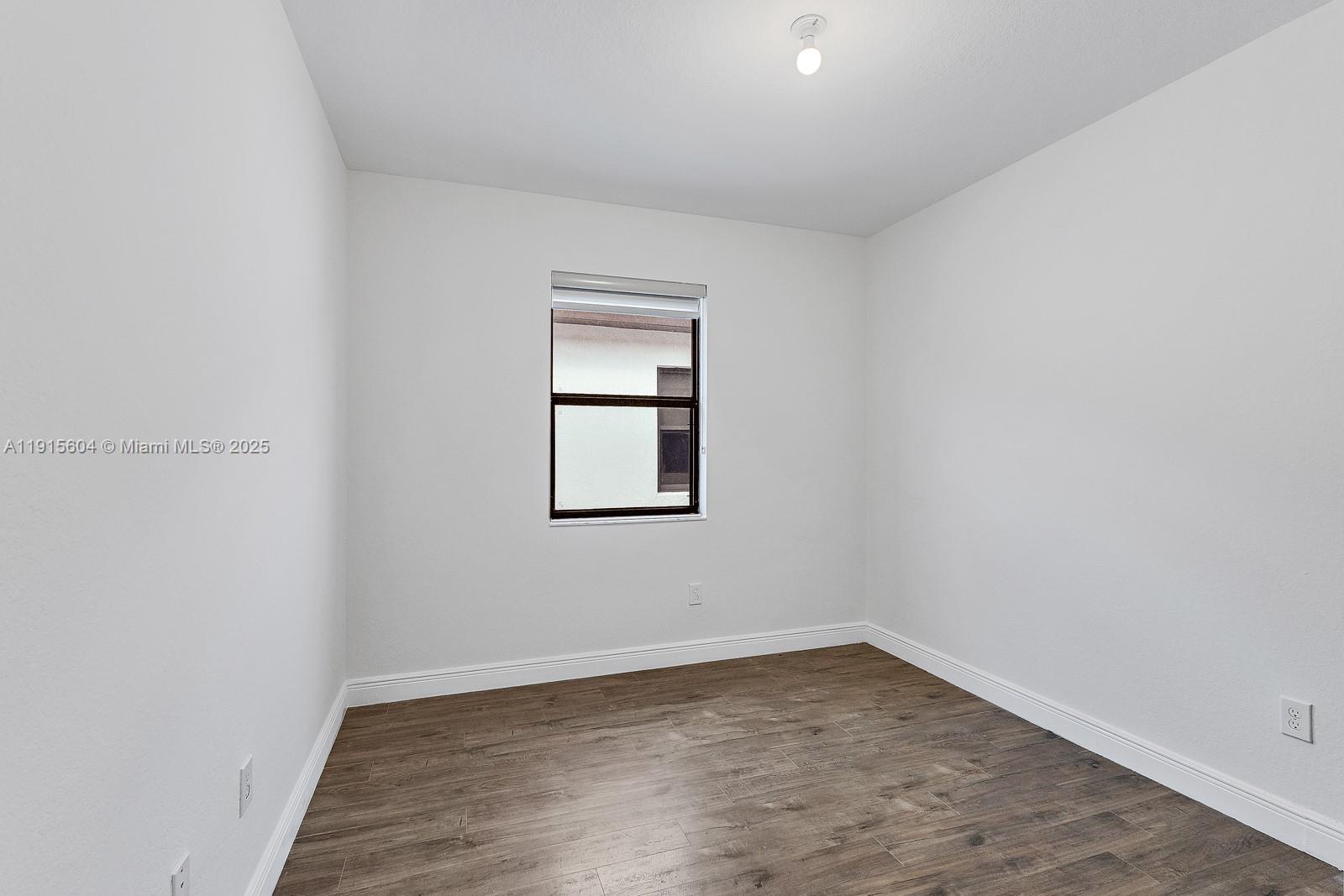 GRAND BAY NORTH - Residential Lease