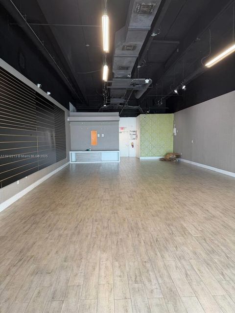 2621 NW 79th Ave Doral FL 33122