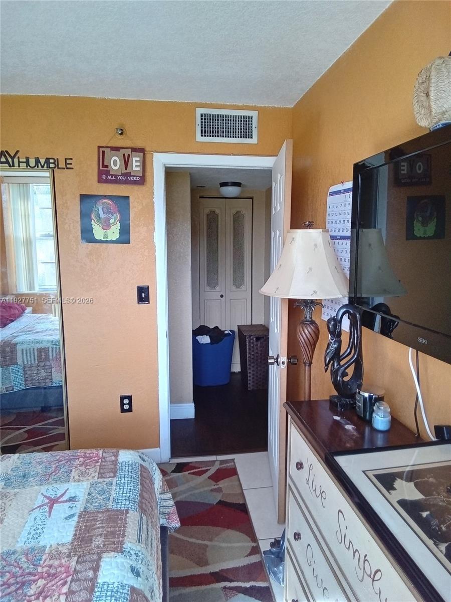 PARK PLACE CONDOMINIUM NO - Residential