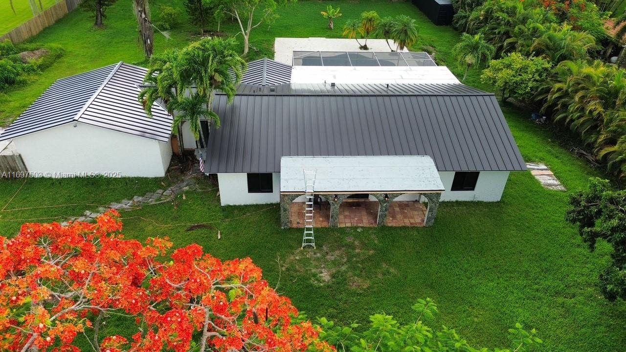 Property for Sale at 5210 Sw 186th Ave, Southwest Ranches, Broward County, Florida - Bedrooms: 3 
Bathrooms: 2  - $1,399,000