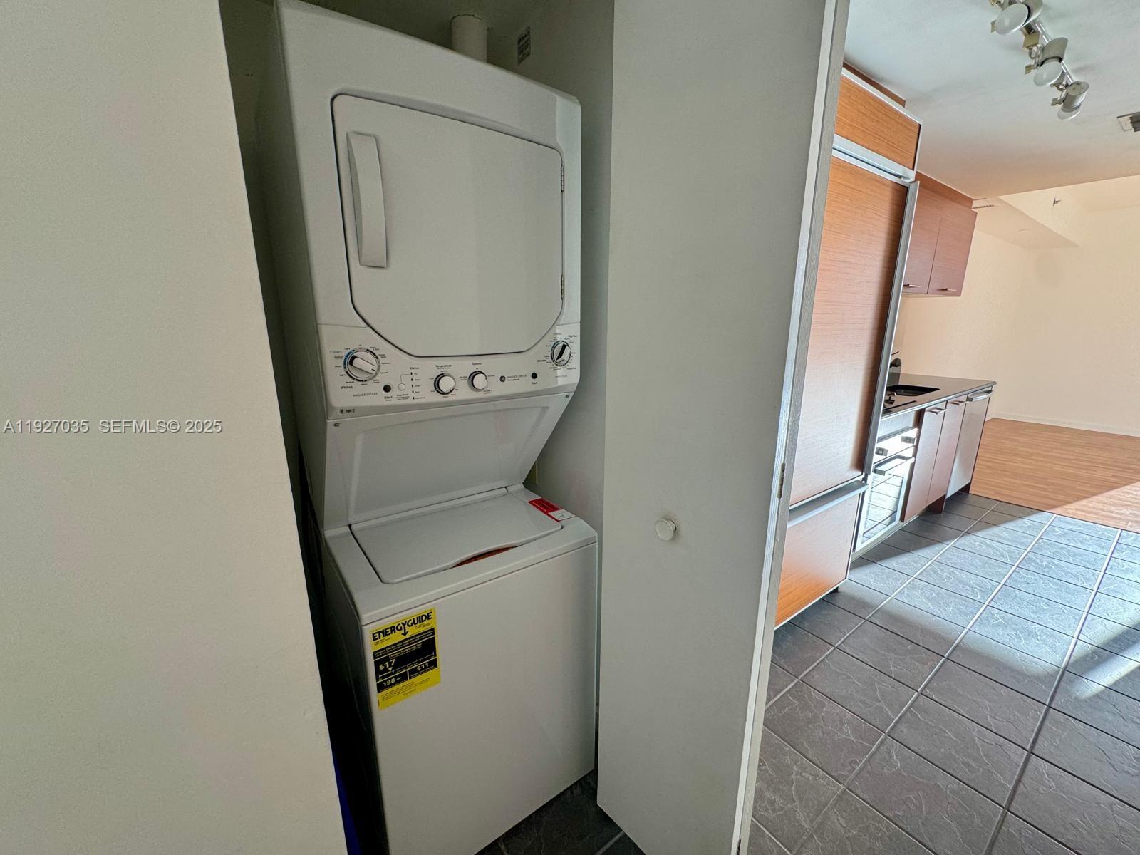 50 BISCAYNE CONDO - Residential