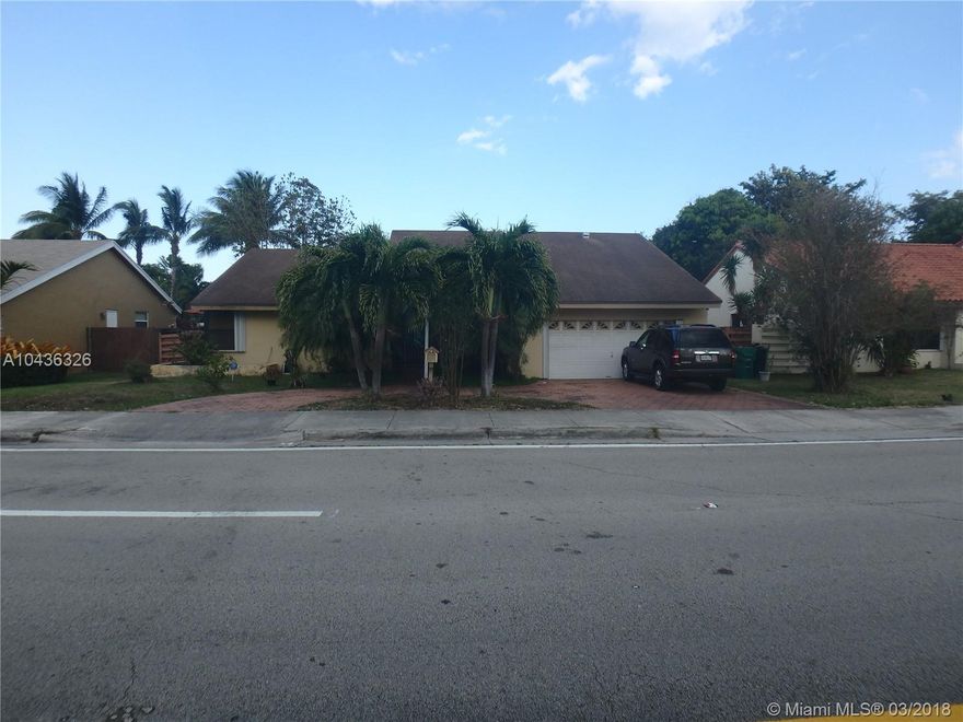 One story single family home located in a great neighborhood and near great schools. Large back yard with fruit trees and pool. Near turnpike and central to great shopping plazas. Hurricane shutters throughout, 2 car garage, high ceilings, huge master bedroom, NO HOA! Owner occupied please respect their privacy and call or text listing agent for showings.