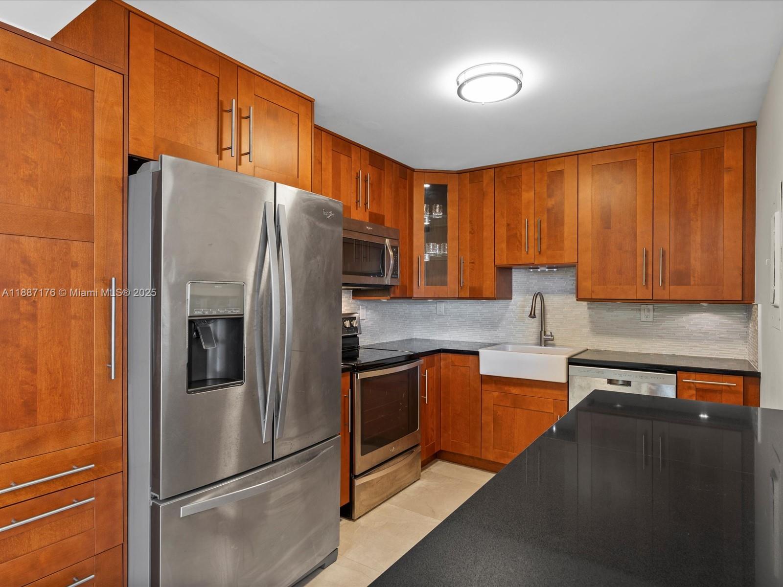THE GEORGIAN CONDO - Residential