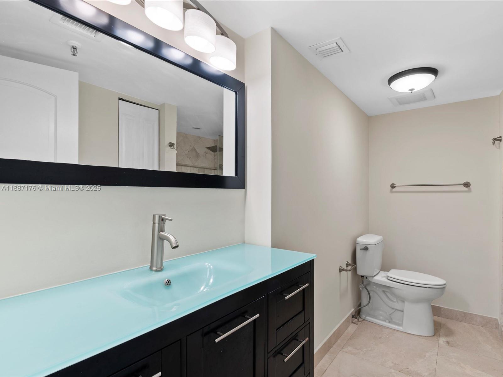 THE GEORGIAN CONDO - Residential