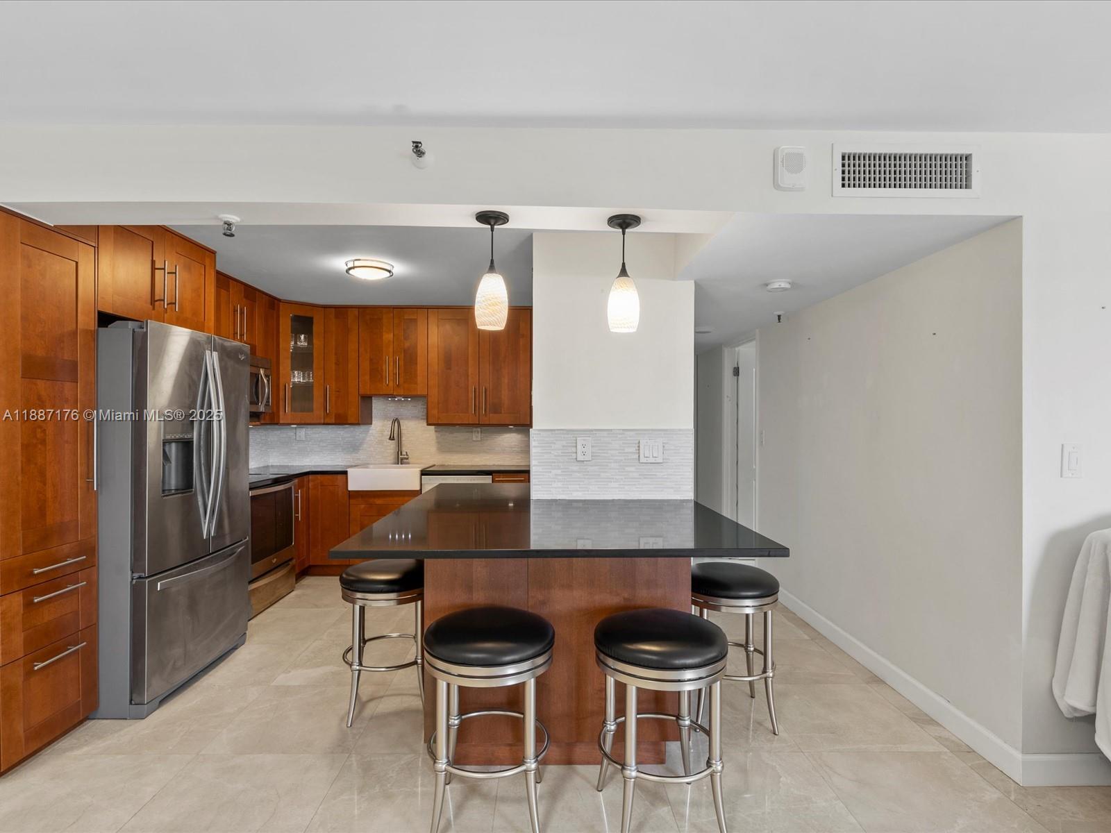 THE GEORGIAN CONDO - Residential