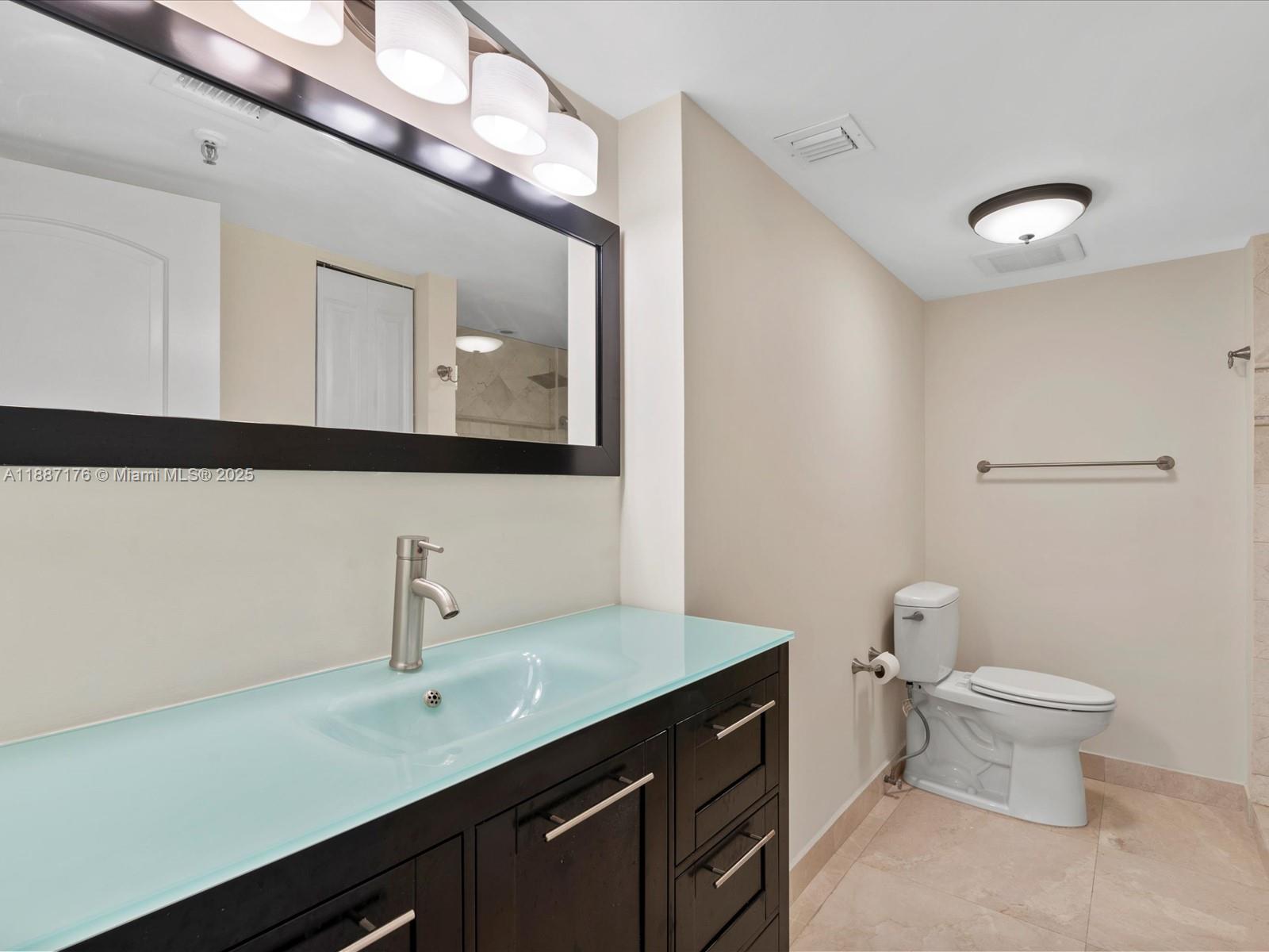 THE GEORGIAN CONDO - Residential