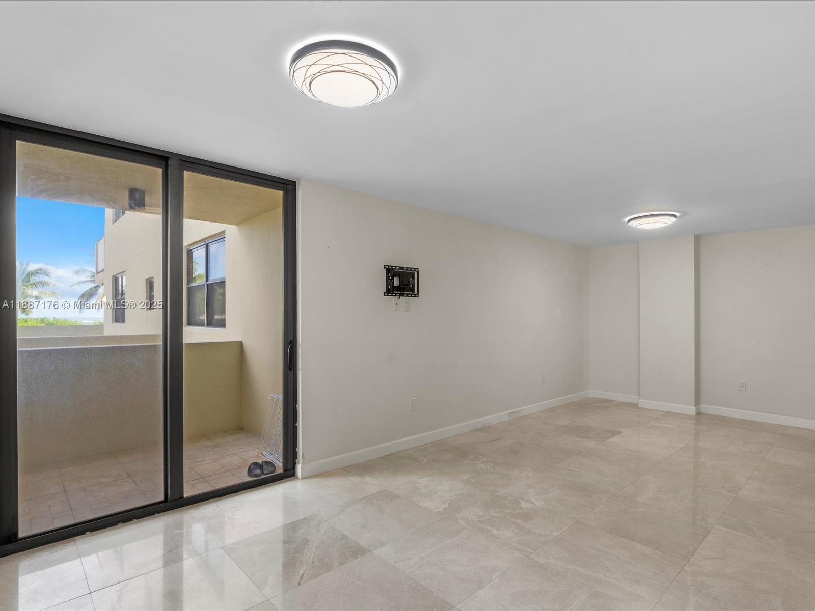THE GEORGIAN CONDO - Residential