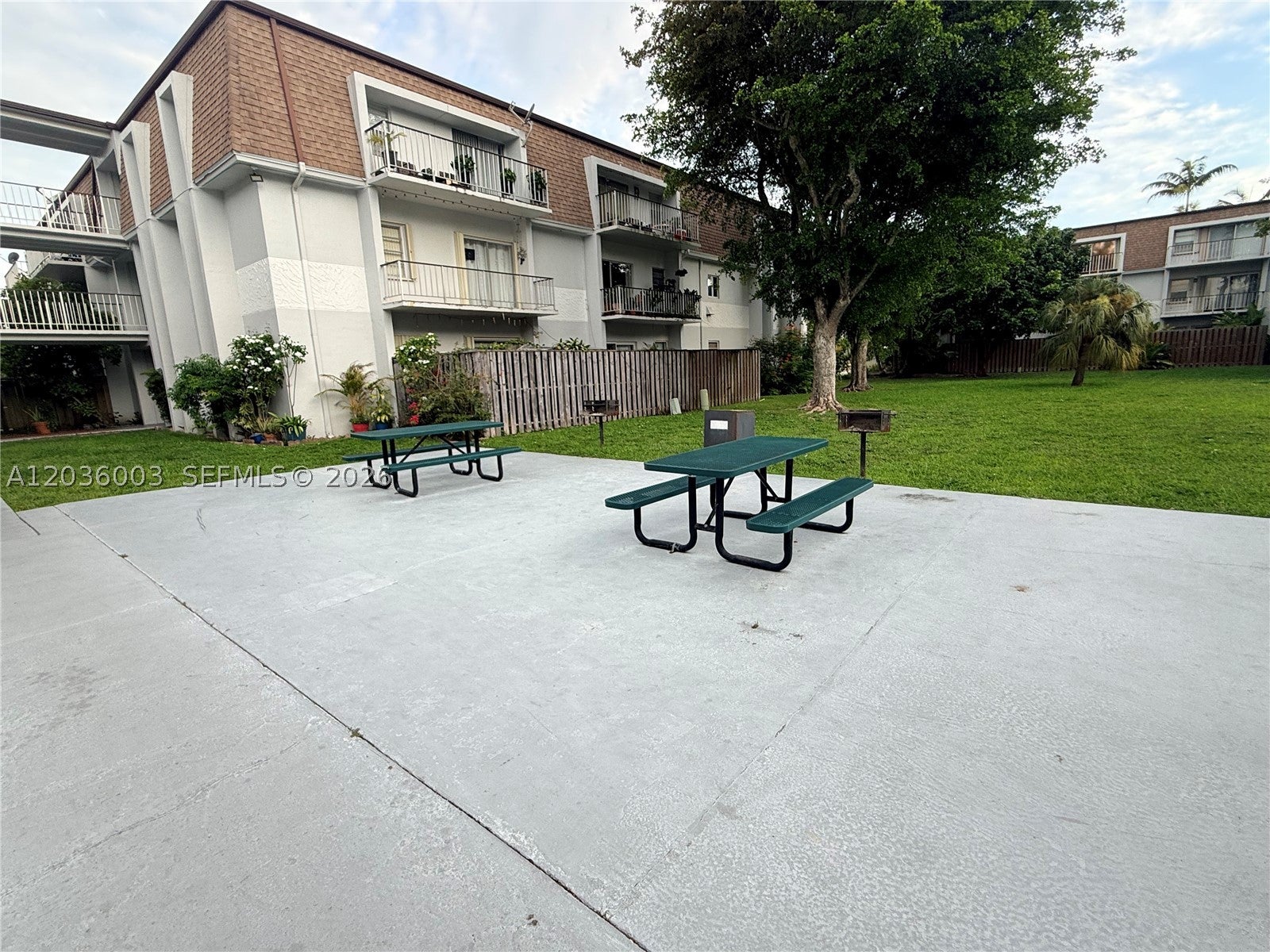 9611 SW 77th Ave 108A