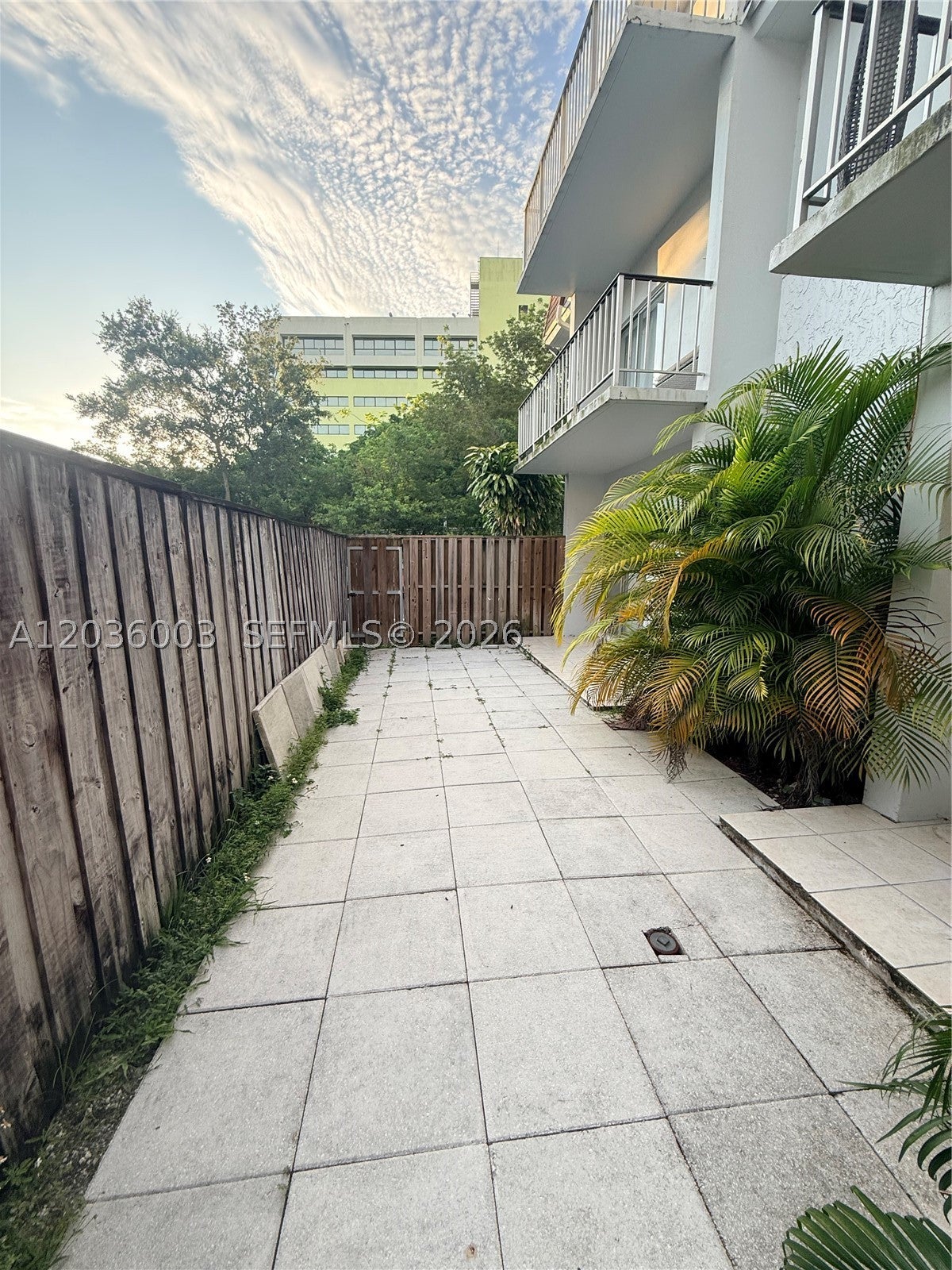 9611 SW 77th Ave 108A