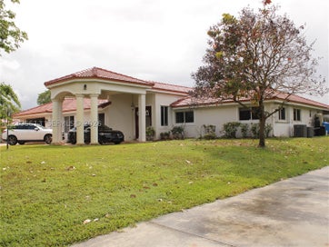 4931 SW 167th Ave Southwest Ranches FL 33331