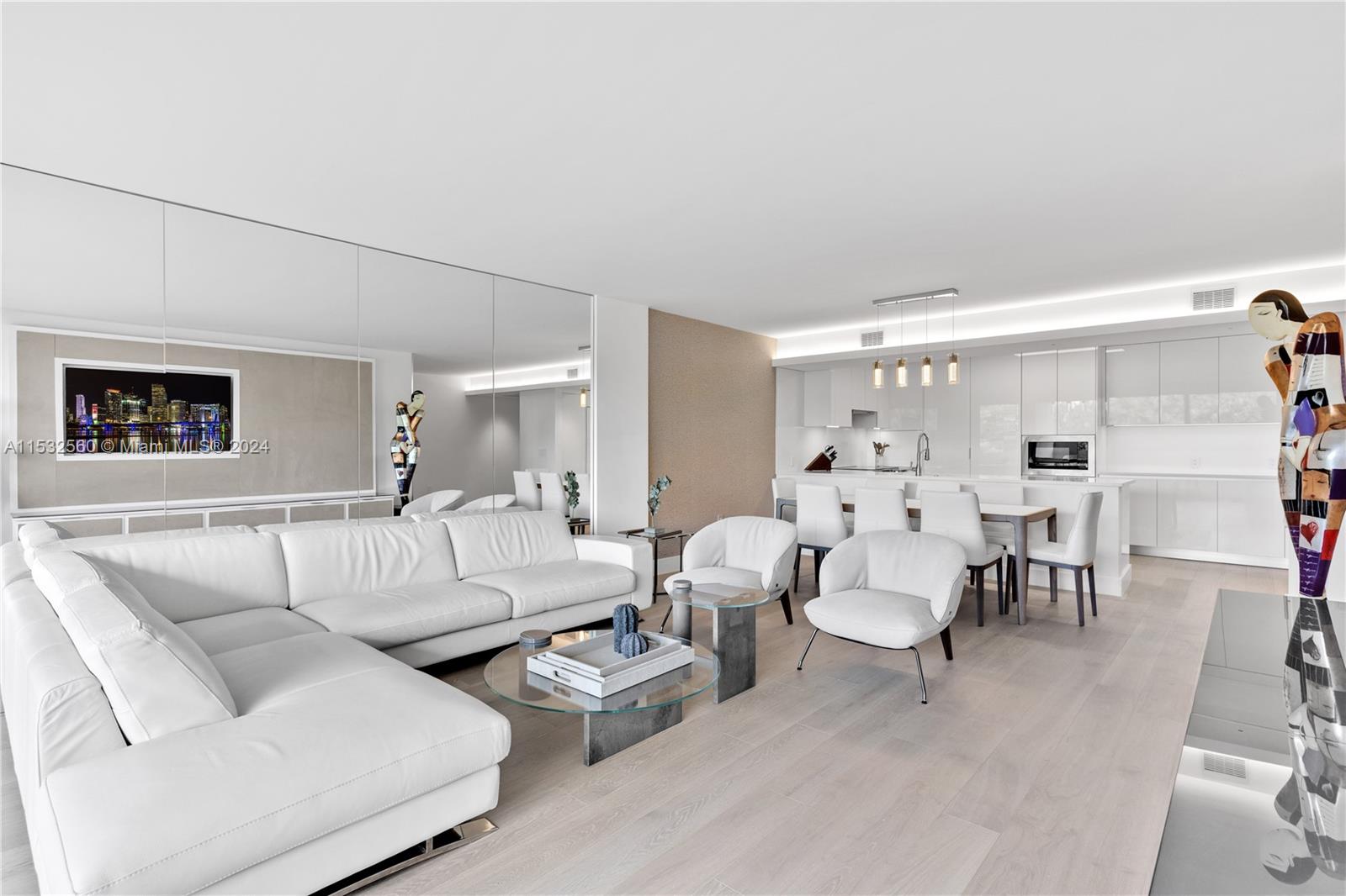 COMMODORE CLUB WEST CONDO - Residential Lease