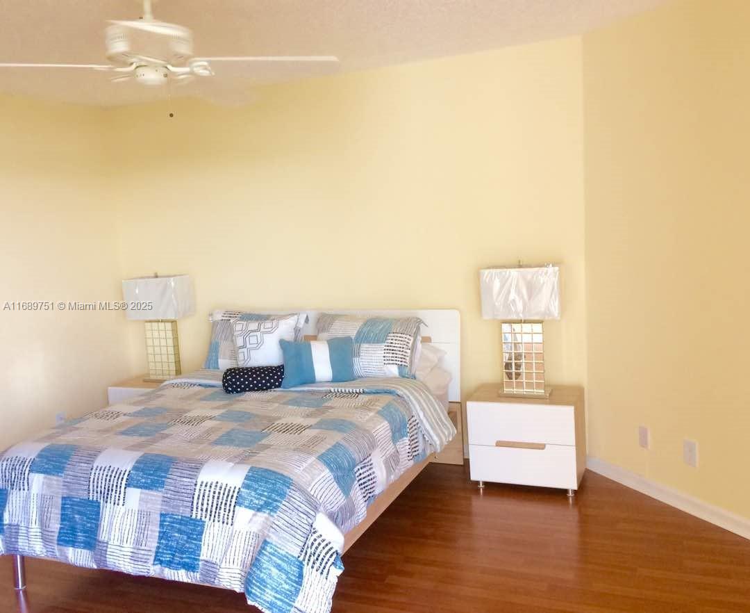 ANCHOR BAY CLUB - Residential Lease