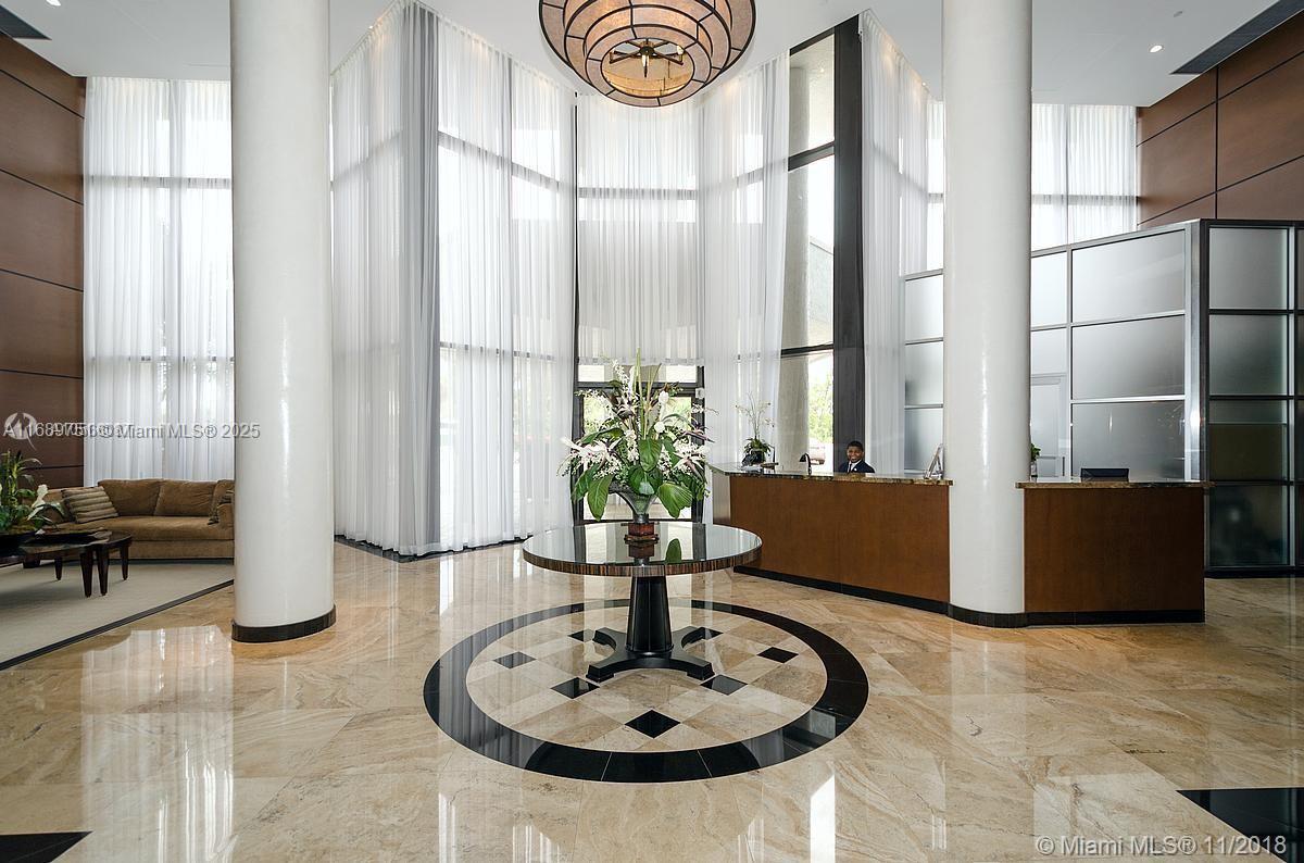 ANCHOR BAY CLUB - Residential Lease