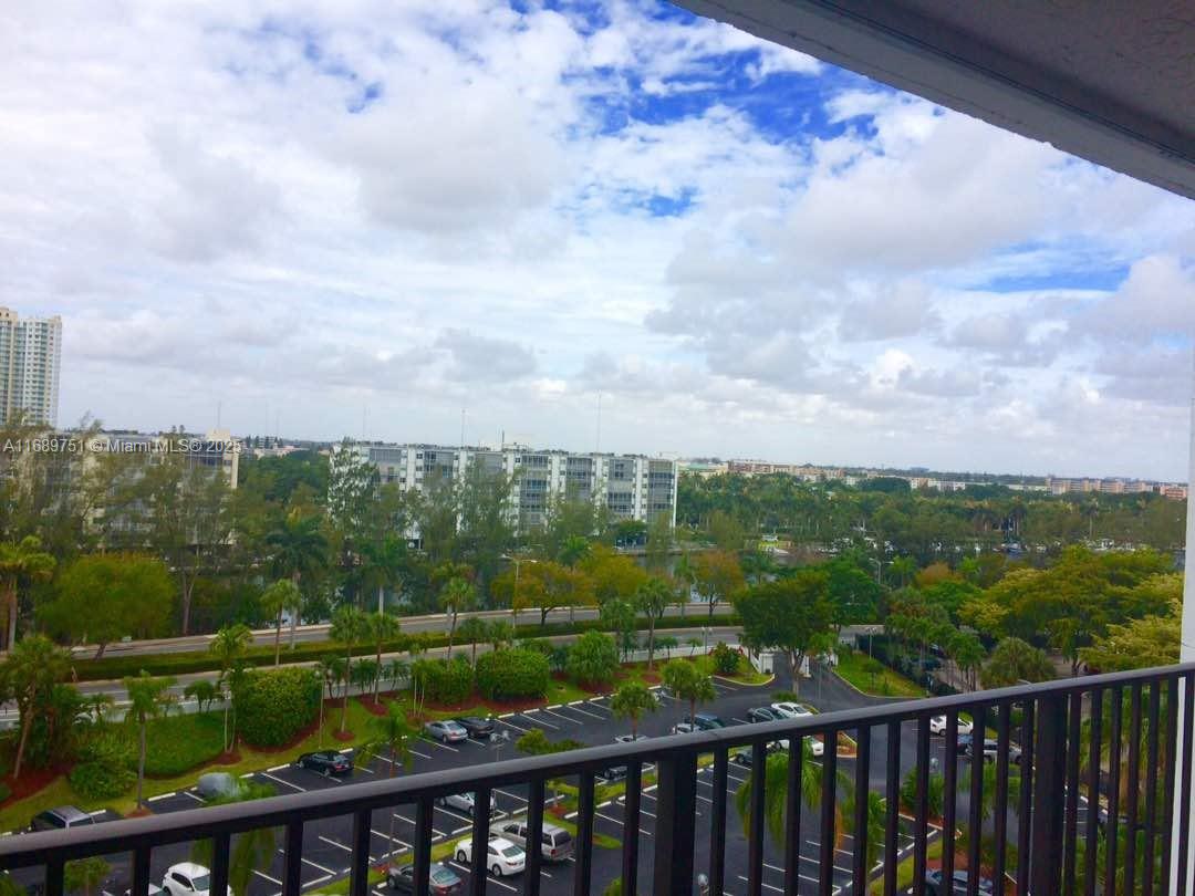 ANCHOR BAY CLUB - Residential Lease