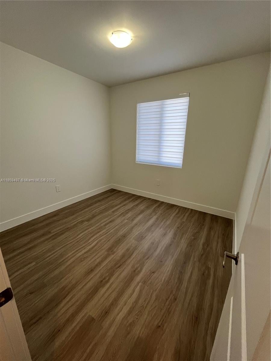 CENTURY PARK SQUARE - Residential