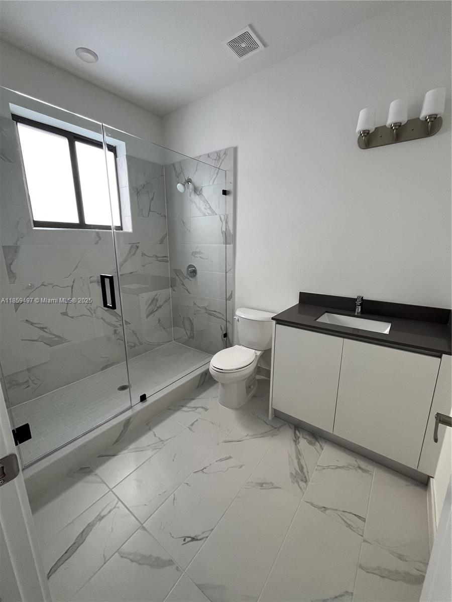 CENTURY PARK SQUARE - Residential